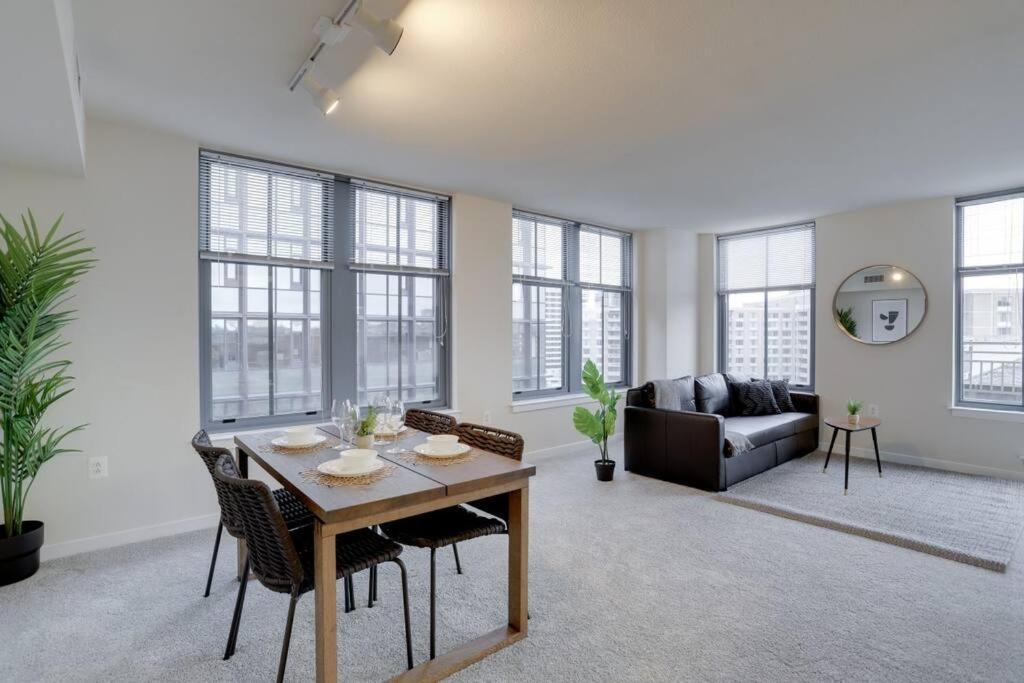 Prime Location Retreat Close To Dc And Metro Arlington Buitenkant foto