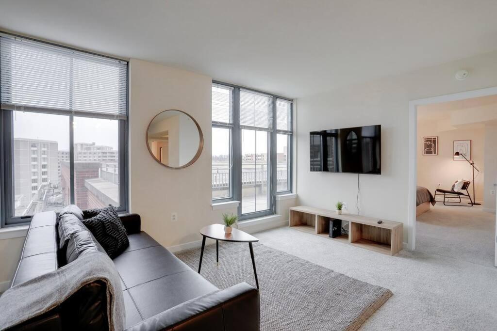 Prime Location Retreat Close To Dc And Metro Arlington Buitenkant foto