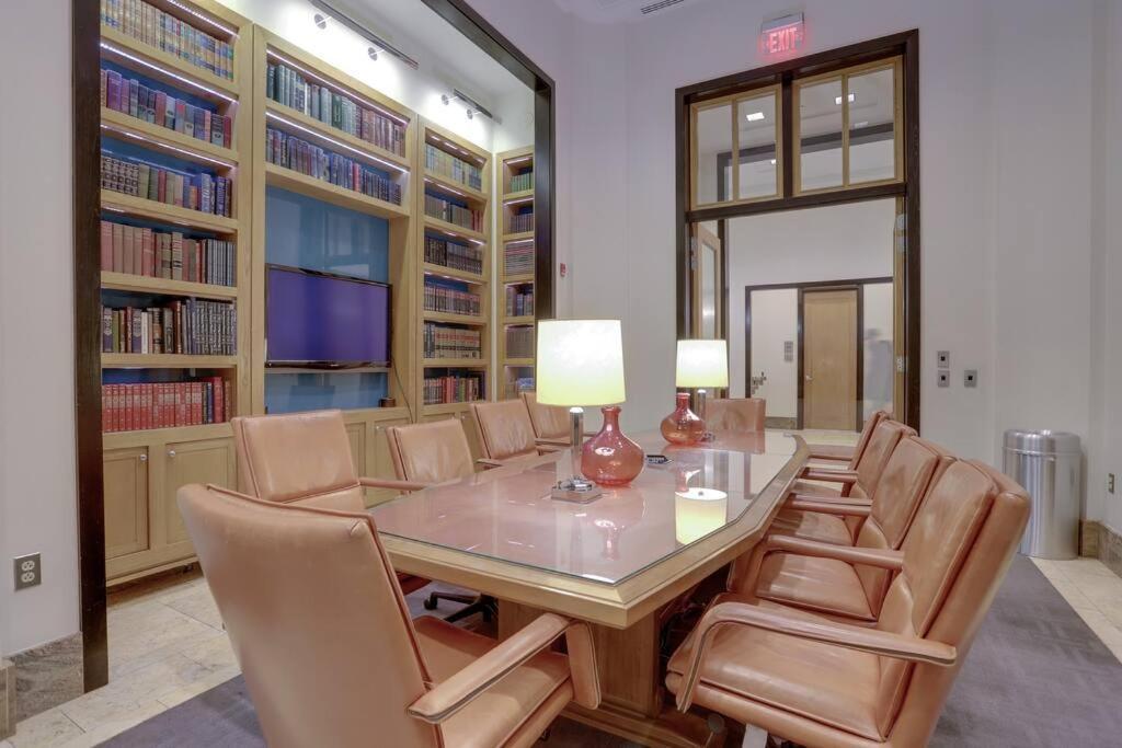 Prime Location Retreat Close To Dc And Metro Arlington Buitenkant foto